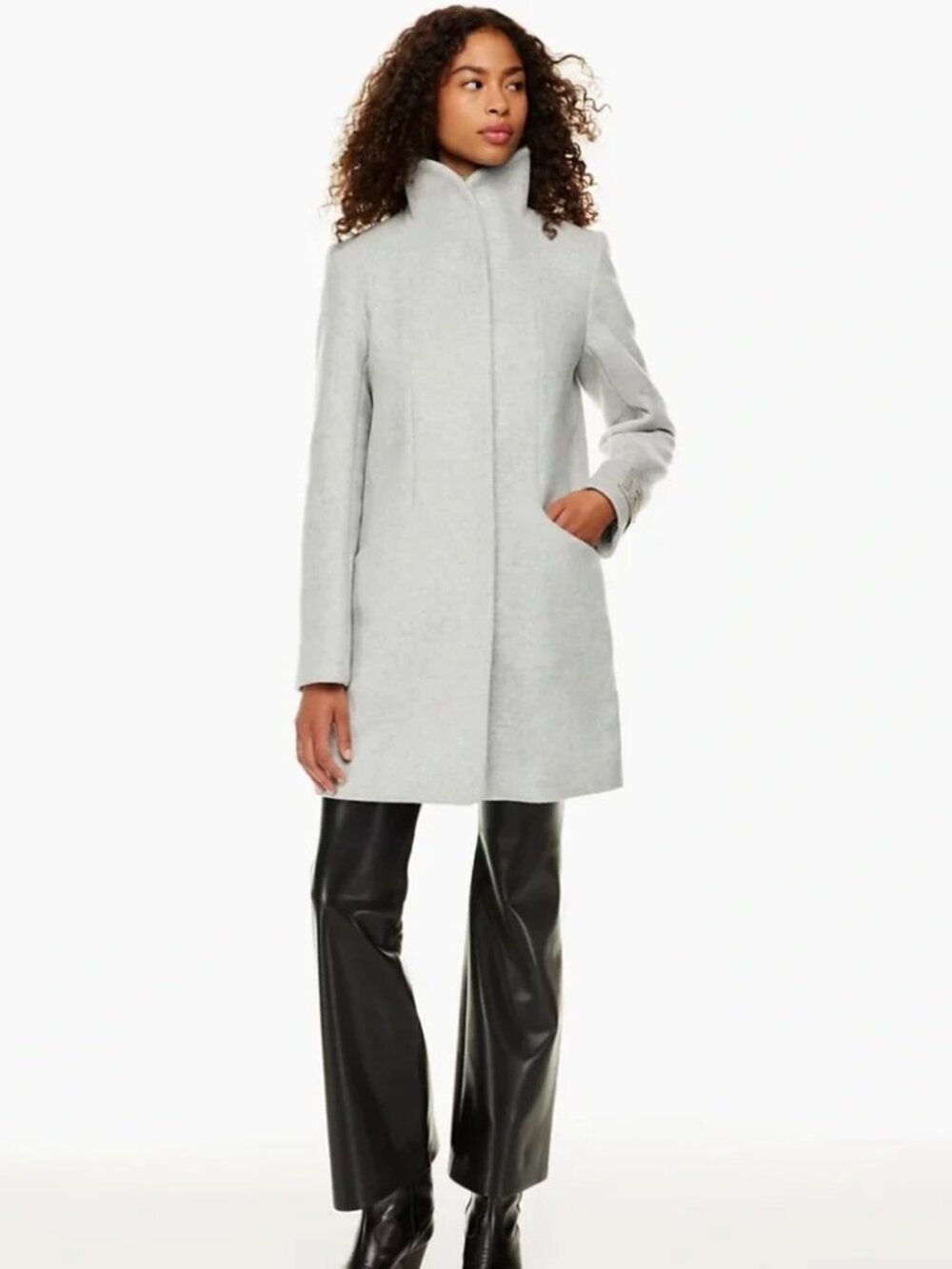 Aritzia Wilfred Cocoon XXS coat in Heather White